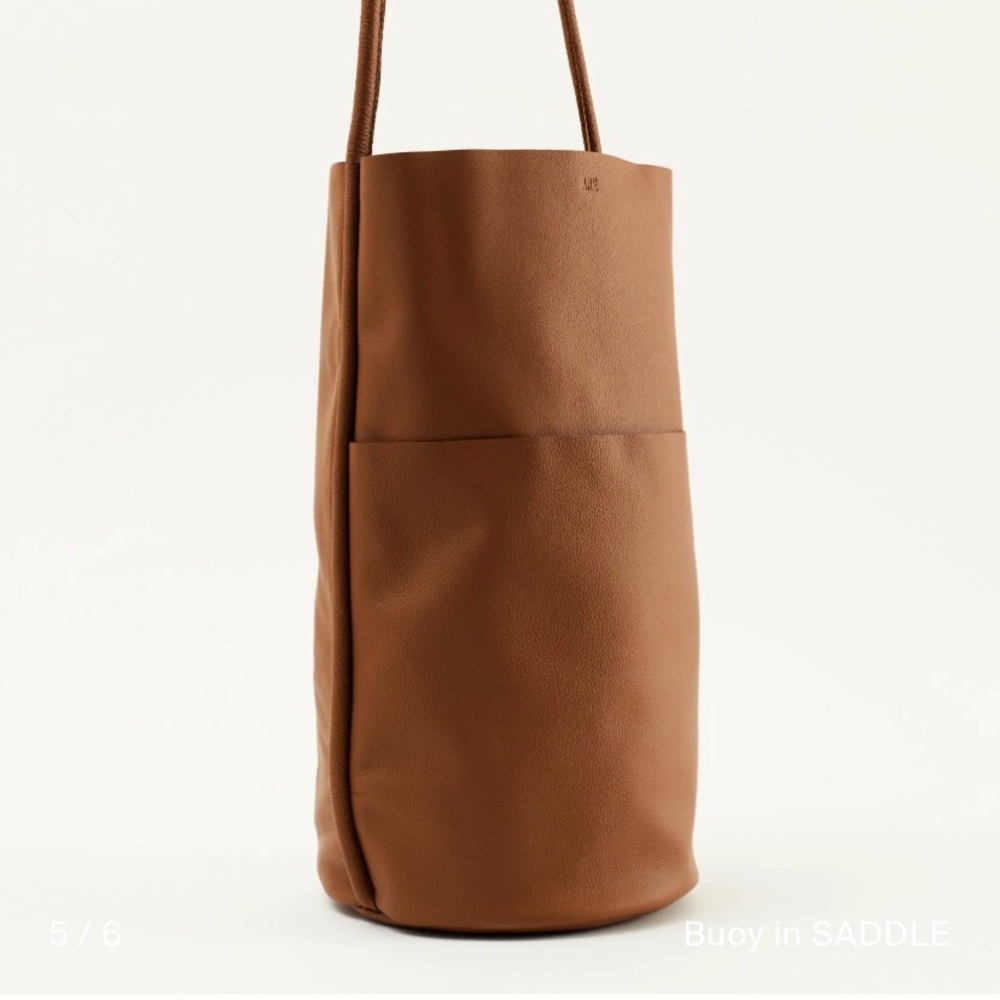 ARE Studio Buoy bag